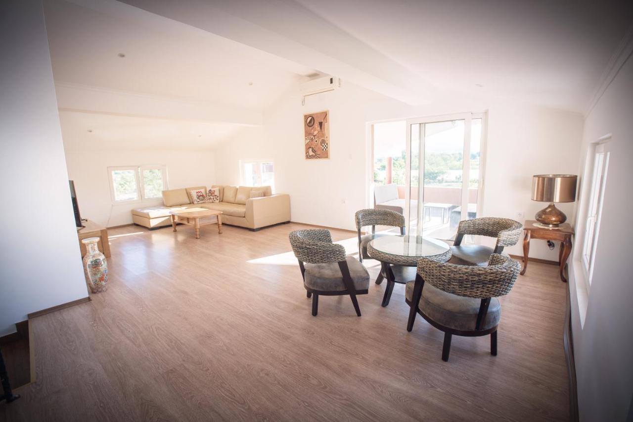 Villa Katerina & Pool Gevgelija Eksteriør billede